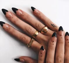 Nails Editorial, Editorial Nails, Nails 2000s, Sophie Floyd, 2000s Nails, Nails Grunge, Grunge Nails, Make Up Nails, Up Nails