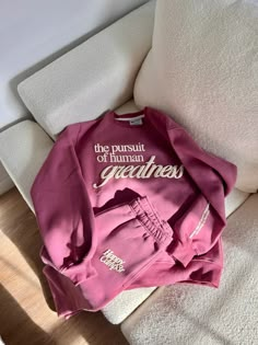 The Pursuit of Human Greatness Sweatshirt - Sugar Plum – The Happy Camp3r Sweatshirt Merch Ideas, Cool Sweatshirt Designs, Sweatshirt Branding, Sweatshirt Photoshoot Ideas, Cool Merch Ideas, Vinyl Sweatshirt Ideas, Trending Sweatshirts, Puff Sweatshirt, Birthday Merch