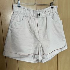 H&M New With Tags Beige Shorts. Size Large With Lots Of Stretch In The Waist. Trendy Beige Paperbag Waist Bottoms, Trendy H&m Bottoms For Day Out, H&m Bottoms With Pockets For Day Out, H&m High Waist Bottoms For Day Out, Beige Paperbag Waist Summer Bottoms, Trendy Beige Paperbag Waist Shorts, Beige Summer Bottoms With Paperbag Waist, H&m Casual Bottoms, Beige Paperbag Waist Shorts For Spring