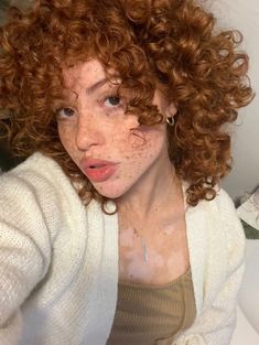 Fem Women, Ginger Hair Girl, Adorable Hairstyles, Human Features, Hair Envy, Cortes De Cabello, Fashion Makeup