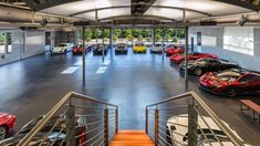 a car showroom filled with lots of cars