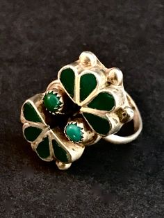 Sterling Silver - Navajo Ring with Malachite Inlay Stones Size: 5 , Handcrafted by Southwestern Native American Artisans. Delivered Secure within a Complimentary Black Velvet and White Satin Presentation Box within a White Gift Box. Green Southwestern Style Jewelry With Inlay, Southwestern Style Green Inlay Jewelry, Navajo Rings, White Gift Boxes, Black Velvet, Sterling Silver Rings, Jewelry Rings, Ring Size, Silver Rings