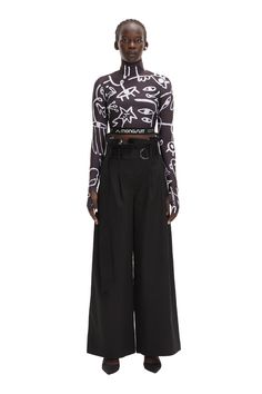 PANTS MILANO black - BOTTOM Bolero Top, Bolero Dress, Turtle Neck Crop Top, Navy Blue Pants, Beige Pants, Design Technology, Circular Design, Victorias Secret Models, Pink Crop Top