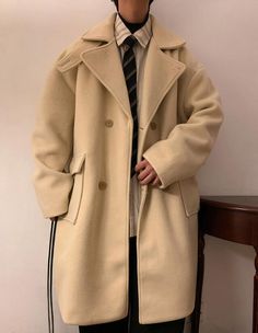 Palto Men, Men Peacoat Outfit, Men Peacoat, Peacoat Outfit, Coat Aesthetic, Overcoat Men, Winter Overcoat, Work Fits, Wool Coats