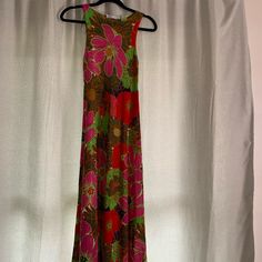 Never Worn! Slight A-Line, Mid-Length But Would Be Longer On Someone Shorter Than 5’8’’. Light And Flowy Material Chic Stretch Maxi Dress With Floral Print, Zara A-line Maxi Dress For Vacation, Zara Green Floral Print Maxi Dress, Stretch Floral Print Midi Maxi Dress, Multicolor Stretch Midi Dress With Floral Print, Zara Sleeveless Floral Print Maxi Dress, Zara Sleeveless Floral Maxi Dress, Retro Floral Print Midi Dress For Beach, Retro Floral Print Beach Midi Dress