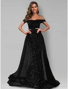 Mermaid / Trumpet Evening Gown Black Dress Formal Sweep / Brush Train Sleeveless Off Shoulder Tulle with Sequin Evening Gown Black, Off Shoulder Tulle, Formal Black Dress, Shine Dress, Sukienki Plus Size, Sweet 16 Ideas, Gown Black, Dresses Quinceanera, Black Dress Formal