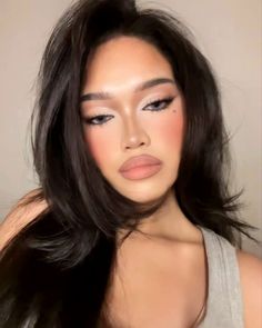 Sparkly Asian Makeup, Bold Blush Makeup, 2000s Office Siren Makeup, Round Top Lip, Fake Moles Makeup, Unaprocable Makeup, Unnaprochable Makeup, Low Visual Weight Makeup, Dear Peachie Makeup