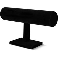 a black object on a white background