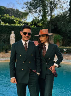 Couple Swag, Suit Couple, Duo Photography, Florence Style, Italy Florence, Woman Suit, Italian Suit, Stylish Suit, Women Ties