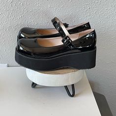 Nwot Classic Unbranded Womens Shinny Black College Wedge Platform Mary Jane Shoe Size 46 Eu And 13.5 Us. The Platform Is Close To 3 Inches In Height. Block Heel Platform Sandals, Oxford Platform Shoes, Mary Jane Shoe, Converse Platform, Mary Jane Platform Shoes, Chunky Platform Sandals, Platform Boots Chunky, Black Platform Shoes, Michael Kors Heels