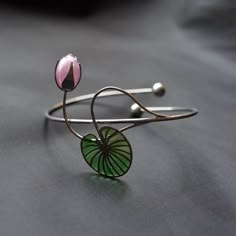 Silver Enamel Cuff Bracelet As Gift, Free Jewellery Making Tutorials, Bottle Jewelry, School Jewelry, Fancy Jewellery, Jewelry Making Tutorials, Fantasy Jewelry