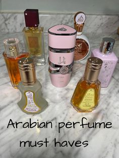 Best Arabic Perfume For Women, Arab Perfumes For Women, Best Perfumes For Women Long Lasting, Aesthetic Perfumes, Girls Perfume, Perfume Combos, Perfume Layering, Fall Perfume, Scents Perfume