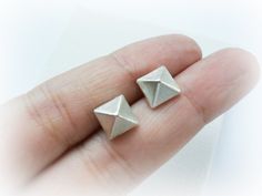 Pyramid Stud Earrings Sterling Silver - Small Silver Stud Earring - Geometric Silver Studs - Pyramid Post Earrings - Silver Spike Studs These little square stud sterling silver spike earrings are simple enough to match anything, but they add a little edgy chic flair. Approximately 1/4 inch square. Post backs. Gorgeous for both men and women! Choose between sterling silver - sterling silver rose gold - and gold plated sterling silver (vermeil) Metal Studs Jewelry As Gift, Metal Studs Jewelry For Gifts, Spike Earrings, Punk Jewelry, Edgy Chic, Square Stud, Silver Earring, Sterling Silver Earrings Studs, Earrings Sterling Silver