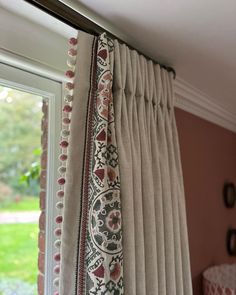 Lisa Dawson Interiors | We were all very sad to see these lovely curtains leave our work room but equally delighted to see how wonderful they look in our clients… | Instagram Curtains With Contrast Leading Edge, Curtain Styles Living Room, Curtain Designs Living Room, Lisa Dawson, Cameron Fuller, Living Room Curtains Ideas, Dress Curtains, Textured Curtains