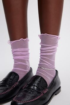 Simple and subtle, these dainty tulle socks add a sweet sheer detail to your favorite shoes. **Fit:** Crew length; S/P fits shoe sizes 5-7 US, M/L fits shoe sizes 8-10 US **Features:** Mesh fabrication, seamed toe, subtle ruffle trim **Why We | Tulle Crew Socks by Only Hearts at Free People in Pink, Size: S-M/P-M Slides With Socks Outfit, Junk Socks, Tulle Socks, Socks Style, Wide Leg Jeans Cropped, Pink Tights, Chelsea Boots Mens, Orange Fits, Thomas Pink