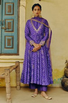 Buy Purple Dupion Silk Print Bandhani Aari Bandhej Motif Anarkali Set For Women by Drishti & Zahabia Online at Aza Fashions. Chanderi Salwar Kameez With Meenakari Straight Kurta, Semi-stitched Chanderi Churidar With Meenakari, Designer Meenakari Kurta For Festivals, Semi-stitched Meenakari Churidar In Chanderi, Eid Meenakari Anarkali Set With Straight Kurta, Designer Semi-stitched Meenakari Churidar, Semi-stitched Chanderi Kurta With Meenakari, Festive Chanderi Churidar With Meenakari, Anarkali Kurta With Meenakari In Traditional Drape