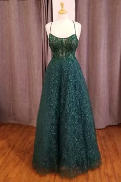 Hunter Green Floral Lace Scoop Neck A-Line Formal Dress Green Floral Dress Prom, Green Emerald Dresses, Prom Dress A-line, Hunter Green Ball Gown, Leaf Prom Dress, Lace Green Prom Dress, Plus Size Green Prom Dress, Emerald Green Prom Dress Ball Gown, Green Prom Dress Off The Shoulder