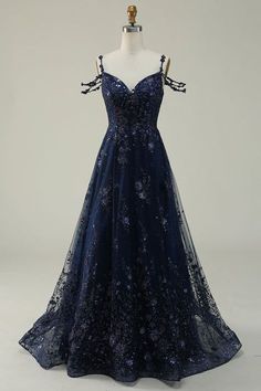 Night Under The Stars Prom Dresses, Navy Blue Ball Gown Prom, Stary Night Prom Dresses, Prom Dresses Stars, Starry Night Theme Prom Dress, Starry Night Prom Dresses, Prom Dress Starry Night, Prom Dress Inspiration 2025, Prom Dark Blue Dress