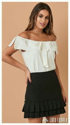 Women Blouses Fashion, Model Outfit, Denim Jacket With Dress, Stitch Fix Outfits, Trendy Blouses, Off Shoulder Fashion, Modest Wear, Beautiful Skirts, Crop Top Blouse