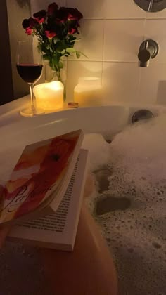 Aesthetic Bath Tub, Bath Tub Aesthetic, Tub Aesthetic, Bubble Bath Aesthetic, Bath Tub Ideas, Day Night Routine, Bath Tub Tray, Aesthetic Pictures Self Care, Tub Decor