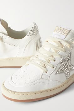 Less worn-in than its other styles, Golden Goose's shearling-lined 'Ball Star' sneakers have been crafted from leather in Italy and lightly scuffed along the soles. The suede trims are covered with light-catching crystals and faux pearls, adding a little sparkle to everyday outfits. Customized Golden Goose, Old Money Sneakers, Golden Goose Boots, Cute Shoes Sneakers, Sparkle Sneakers, Golden Goose Ball Star, Golden Goose Sneakers Outfit, Golden Goose Outfit, Shoes List