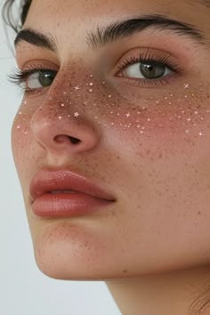 Fazit Faux Freckle Makeup Patch Set | Urban Outfitters