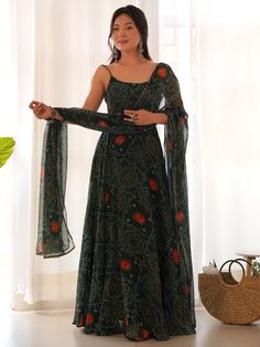 Introducing our stunning green bandhani printed chiffon mehendi wear gown, crafted with intricate bandhani print work that adds a touch of elegance to your ethnic wardrobe. This beautiful gown comes with a matching chiffon dupatta adorned with bandhani print work and fancy lace border, making it the perfect ensemble for festivals, functions, and events.
This gorgeous outfit include an 8-meter gown flair and a 2.3-meter long dupatta, providing you with ample fabric to create a stunning draping lo Flair Gown, Engagement Gown, Bandhani Print, Traditional Gowns, Gown With Dupatta, Lehenga Choli Wedding, Floral Lehenga, Ethnic Gown, Party Wear Lehenga Choli