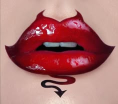 Dark Fairy Makeup, Cherry Lip Gloss, Halloweenský Makeup, Holloween Makeup, Lipstick Hacks, Cute Halloween Makeup, Horror Makeup, Halloween Makeup Inspiration, Halloween Makeup Ideas