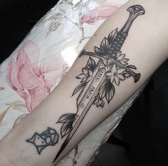 Shard Of Narsil Tattoo, Lotr Swords Tattoo, Lord Of The Rings Flowers, Lotr Tattoo Sleeve, Dagger Flower Tattoo, Small Lotr Tattoos, Narsil Tattoo, October Tattoo, Tolkien Tattoo