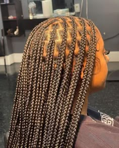 Quick And Easy Feed In Braids, Natural Looking Box Braids, Smeduiem Knotless, Small Knotless, Braided Hairstyles For Black Women Cornrows, Dont Play, Quick Natural Hair Styles, Box Braids Hairstyles For Black Women, Cute Braided Hairstyles