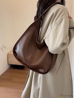 Bird in Bag - Spacious Crescent-Shaped Commuter & Casual Handbag - Fashionable PU Leather Shoulder & Handbag with Ample Storage Capacity and Stylish Pendant Cool Shoulder Bags, Crescent Shoulder Bag, Slouchy Leather Bag, Leather Bag Outfit, Hobo Bag Outfit, Autumn Bag, Handbag Big, Hobo Bag Patterns, Casual Handbag