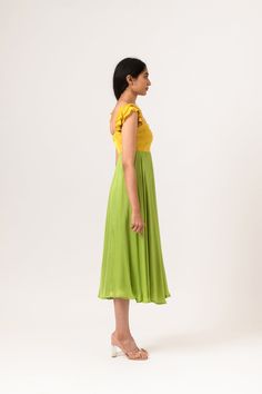 Yellow-Green Umbrella Cut Dress with patterned sleeves. Sustainable Silk. Delivery time 3 weeks. Green Umbrella, Umbrella Dress, Cut Dress, Dress Cuts, Anarkali, Body Measurements, Dresses Xs, 3 Weeks, Shoulder Top