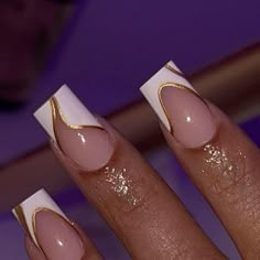 Gold Nail Designs Short, Graduation Nails Square, Gold Short Nails, Short Gold Nails, Medium Nail Designs, Short Prom Nails, Graduation Nails Acrylic, Turquoise Acrylic Nails, Nail Inspo Coffin