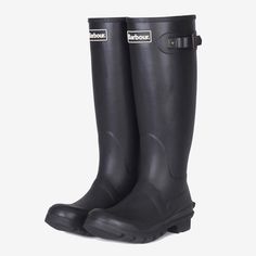 These classic Wellies tick all the boxes: They're comfy, grippy, and waterproof. That's a win-win-win! Barbour Wellies, Savannah Phillips, Rain Boots Women, Wellington Boot, Wellington Boots, Christmas 2022, Things To Try, Black 7, Hunter Boots