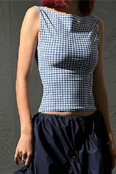 Casual One Piece Outfit, Vintage Top Outfit, Blue And White Outfit, Slim Tank Top, Backless Tank Top, Corset Fashion, Design Moda, Plaid Outfits, Backless Top