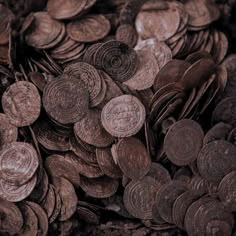 a pile of coins sitting next to each other