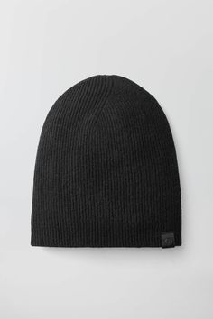 Crafted in Italy with an ultra-soft wool and cashmere blend for premium warmth, this Cashmere Toque will keep you cozy all winter long. With vertical rib-knit stitching and a fully-fashioned crown, it effortlessly compliments any outfit. Fully Fashioned, Knit Stitch, Soft Wool, Canada Goose, Rib Knit, Cashmere, Stitching, In Italy, Crown