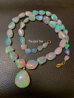 Opal Jewelry Aesthetic, Opal Necklaces, Crystal Planet, Witch Spells, Crystal Vibes, Opal Pendant Necklace, Fantasy Wardrobe, 3rd Eye, New Aesthetic