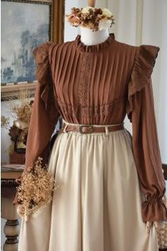 Light Academia Outfit, Cottagecore Lifestyle, Country Cottagecore, History Bounding, Elegant Casual Dress, Bridal Jacket, Cottagecore Outfits, Look Retro