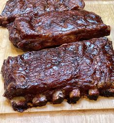 St Louis Ribs In Oven, St Louis Ribs Recipe, Oven Pork Ribs, Best Ribs Recipe, St Louis Ribs, Roasted Pork Tenderloin Recipes, Beef For Dinner, Camping Meal Ideas, Ribs In The Oven