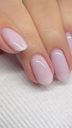 Gold Gel Nails, Girls Nail Designs, Spring Nail Ideas, Subtle Nails, Pointed Nails, Spring Nail Designs, Classic Nails, Pearl Nails, Shellac Nails