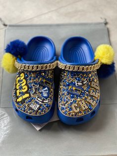 Custom Graduating Blinged Crocs Senior Class Personalized - Etsy Blinged Crocs, Blinged Out Crocs, Bedazzled Shoes Diy, Bling Crocs, Bedazzled Shoes, Custom Sneakers Diy, Crocs Fashion, Diy Sneakers, Rhinestone Projects