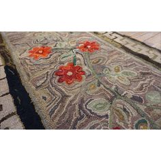 Early 20th Century American Hooked Rug | Chairish Modern Rug Hooking, Rug Hooking Patterns Primitive, Punch Rug, Hooked Rugs Primitive, Rug Hooking Designs, Country Rugs, Rug Hooking Patterns, Wool Appliqué, Hooked Rug