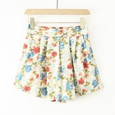 Floral Print Summer Skirt, Spring Printed Short Bottoms, High Waist Floral Print Skirt For Summer, High Waist Summer Skirt With Floral Print, Summer High Waist Floral Print Skirt, High Waist Floral Print Summer Skirt, Short Pleated Skirt Bottoms For Spring, Summer Skirt With Floral Print, Cute Floral Print Summer Bottoms