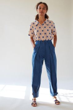 Perfect Denim, High Waisted Pants, Warm Weather, Trousers Women, Shirt Style, Short Sleeves, Women Wear, Style Inspiration, Relaxed Fit