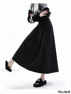 Olivia Mark - High-Waisted Pleated Gray Midi Skirt with Academic Lettering Design Grey Pleated Skirt, Charcoal Clothing, Academia Style, High Waisted Pleated Skirt, Classic Gray, Skirts Midi High Waisted, Mermaid Skirt, Elegant Dresses Long, Black Midi Skirt