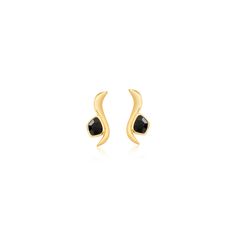 Crafted with 18k gold plating, the Livia Earring features your choice of a striking Black Obsidian stone or elegant Platinum Druse stone. Experience the luxurious combination of superior materials and expert craftsmanship, perfect for elevating any outfit with a touch of glamour.