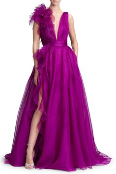 Prom Dresses Tulle, Empire Waist Tops, Dresses Tulle, Prom Dresses Sleeveless, Evening Dress Fashion, فستان سهرة, A Line Prom Dresses, Tulle Prom Dress, Flower Detail