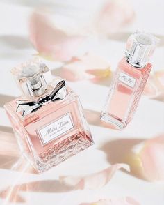 Cosmetics Photography, Perfume Lover, Luxury Perfume, Best Perfume, Luxury Fragrance, Miss Dior, Dolce E Gabbana