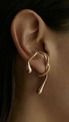 Dope Jewelry, Classy Jewelry, Jewelry Lookbook, 가을 패션, Girly Jewelry, Dream Jewelry, Pretty Jewellery, Ear Jewelry, Jewelry Inspo